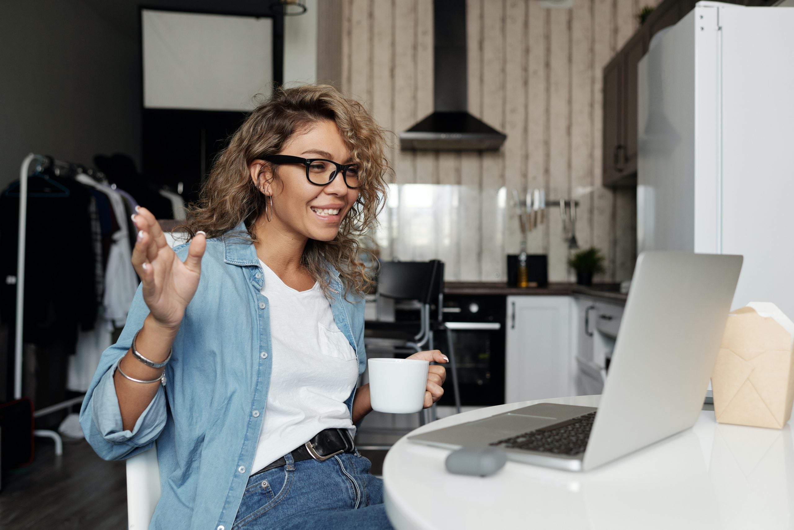 A woman works from home on Zoom